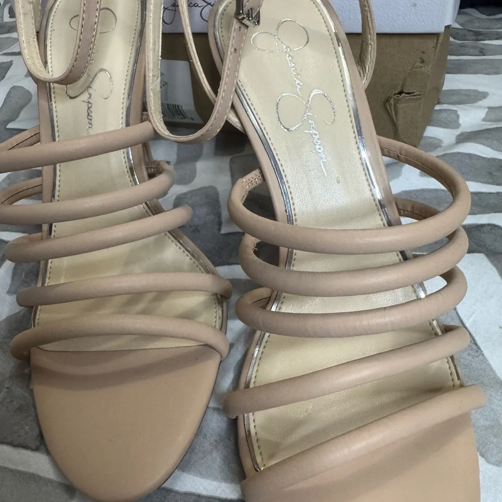 Jessica Simpson Nude Strappy Heels - Picture 7 of 8